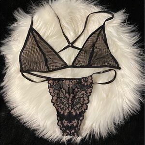 Victoria’s Secret lingerie bundle